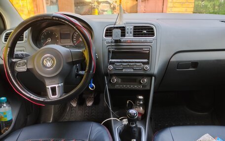 Volkswagen Polo VI (EU Market), 2012 год, 520 000 рублей, 11 фотография