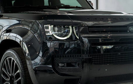 Land Rover Defender II, 2025 год, 21 500 000 рублей, 12 фотография