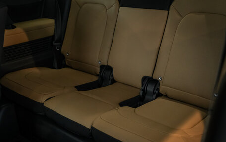 Land Rover Defender II, 2025 год, 21 500 000 рублей, 21 фотография