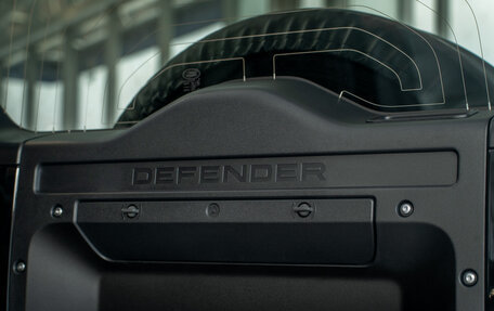 Land Rover Defender II, 2025 год, 21 500 000 рублей, 34 фотография