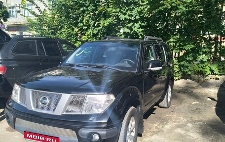 Nissan Pathfinder, 2006 год, 730 000 рублей, 1 фотография