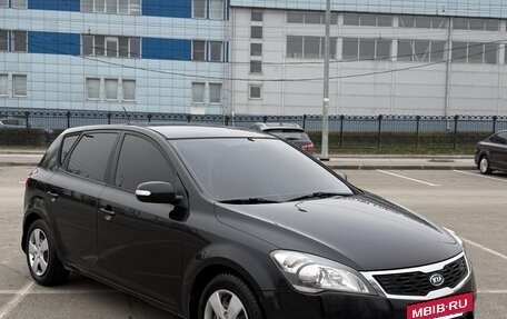 KIA cee'd I рестайлинг, 2011 год, 790 000 рублей, 2 фотография