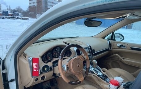 Porsche Cayenne III, 2010 год, 1 999 000 рублей, 11 фотография