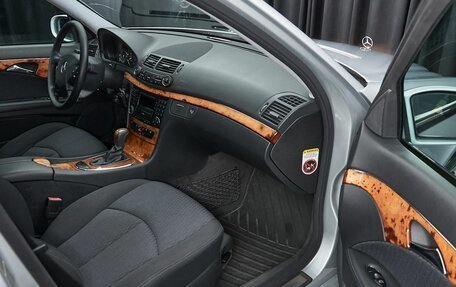 Mercedes-Benz E-Класс, 2006 год, 1 299 000 рублей, 13 фотография