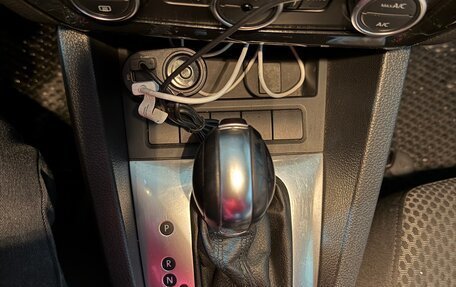 Volkswagen Jetta VI, 2013 год, 900 000 рублей, 21 фотография