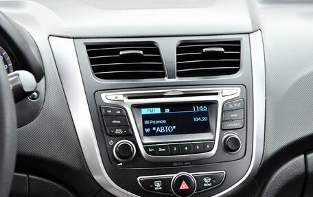 Hyundai Solaris II рестайлинг, 2014 год, 780 000 рублей, 11 фотография