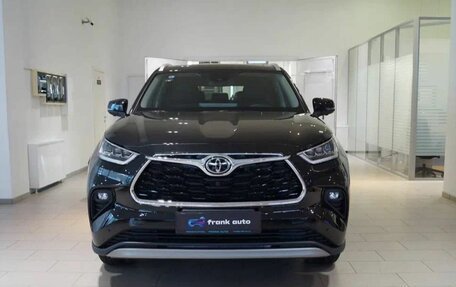 Toyota Highlander, 2025 год, 7 200 000 рублей, 2 фотография