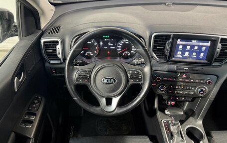 KIA Sportage IV рестайлинг, 2017 год, 2 099 800 рублей, 10 фотография