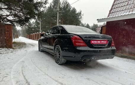 Mercedes-Benz S-Класс, 2012 год, 1 750 000 рублей, 3 фотография