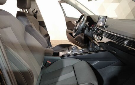 Audi A4, 2018 год, 2 099 000 рублей, 20 фотография