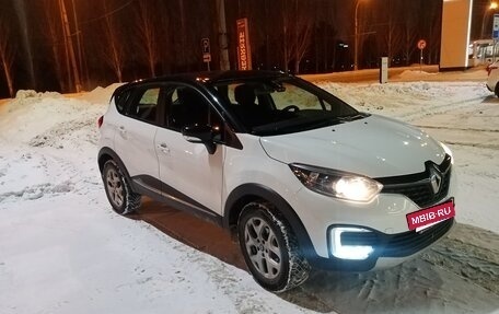 Renault Kaptur I рестайлинг, 2016 год, 1 100 000 рублей, 2 фотография