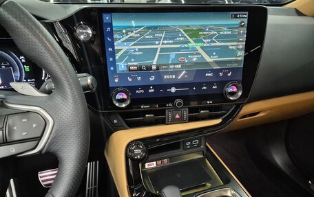 Lexus NX, 2025 год, 7 344 123 рублей, 10 фотография