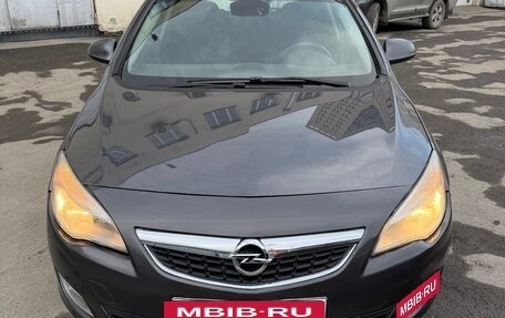 Opel Astra J, 2010 год, 430 000 рублей, 9 фотография