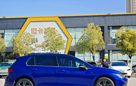 Volkswagen Golf VIII, 2023 год, 1 972 099 рублей, 4 фотография