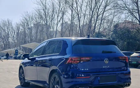 Volkswagen Golf VIII, 2023 год, 1 972 099 рублей, 7 фотография