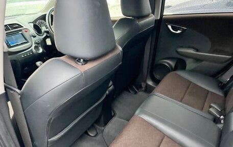 Honda Fit Shuttle I рестайлинг, 2013 год, 899 781 рублей, 31 фотография