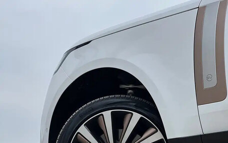 Land Rover Range Rover IV рестайлинг, 2024 год, 20 888 124 рублей, 7 фотография