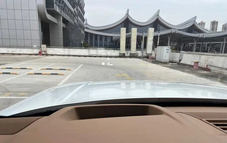 Land Rover Range Rover IV рестайлинг, 2024 год, 20 888 124 рублей, 14 фотография