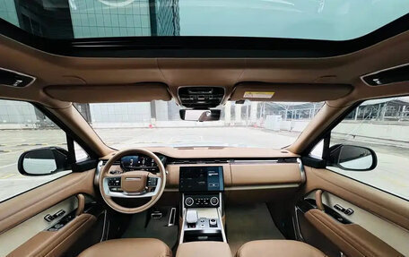 Land Rover Range Rover IV рестайлинг, 2024 год, 20 888 124 рублей, 12 фотография