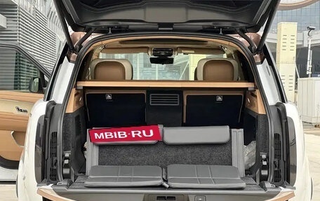 Land Rover Range Rover IV рестайлинг, 2024 год, 20 888 124 рублей, 19 фотография