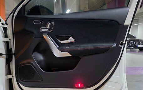 Mercedes-Benz A-Класс, 2022 год, 2 185 000 рублей, 10 фотография