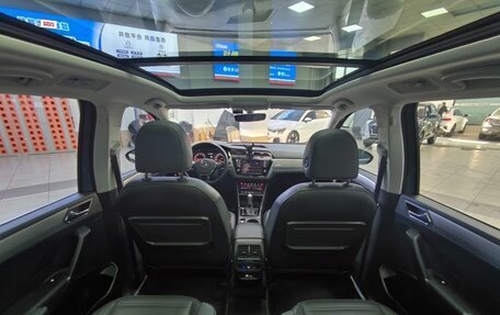 Volkswagen Touran III, 2021 год, 1 770 000 рублей, 21 фотография