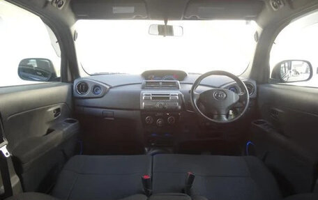 Toyota bB II рестайлинг, 2016 год, 654 000 рублей, 8 фотография