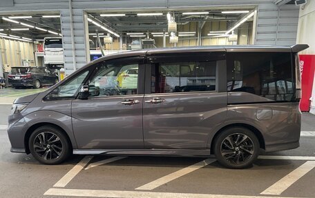 Honda Stepwgn IV, 2021 год, 2 144 000 рублей, 2 фотография