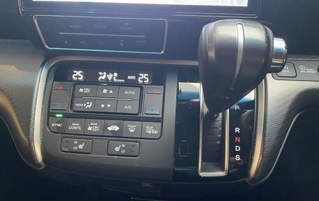 Honda Stepwgn IV, 2021 год, 2 144 000 рублей, 17 фотография