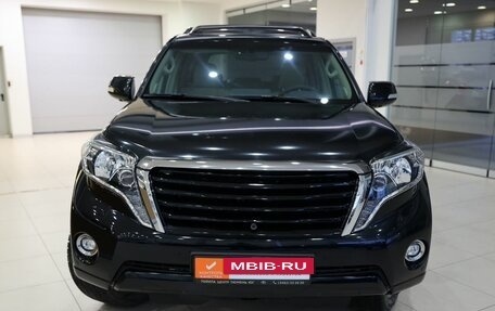 Toyota Land Cruiser Prado 150 рестайлинг 2, 2017 год, 4 350 000 рублей, 2 фотография
