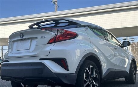 Toyota C-HR I рестайлинг, 2019 год, 1 628 000 рублей, 4 фотография