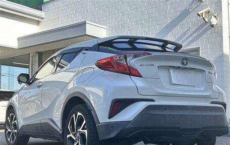 Toyota C-HR I рестайлинг, 2019 год, 1 628 000 рублей, 6 фотография