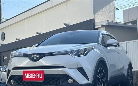 Toyota C-HR I рестайлинг, 2019 год, 1 628 000 рублей, 3 фотография