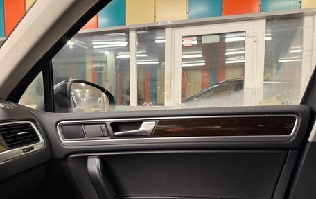 Volkswagen Touareg III, 2014 год, 2 500 000 рублей, 9 фотография