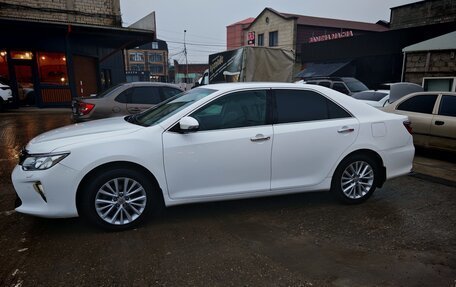 Toyota Camry, 2014 год, 1 790 000 рублей, 3 фотография