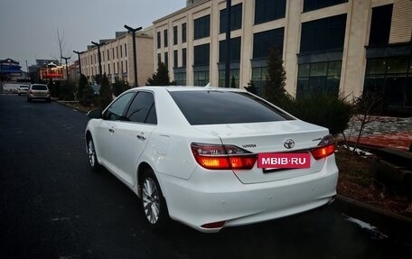 Toyota Camry, 2014 год, 1 790 000 рублей, 2 фотография
