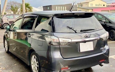 Toyota Wish II, 2017 год, 1 140 000 рублей, 6 фотография