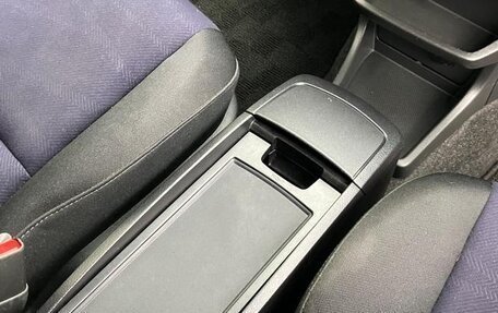 Toyota Wish II, 2017 год, 1 140 000 рублей, 25 фотография