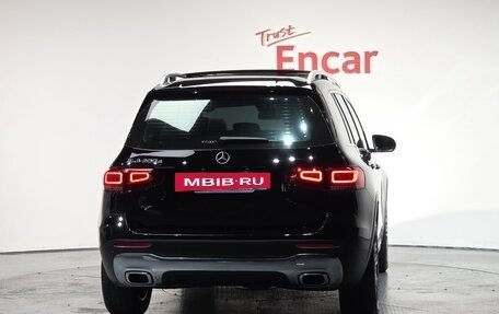 Mercedes-Benz GLB, 2023 год, 3 632 355 рублей, 4 фотография