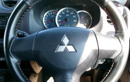 Mitsubishi Pajero Mini II, 2012 год, 589 000 рублей, 31 фотография