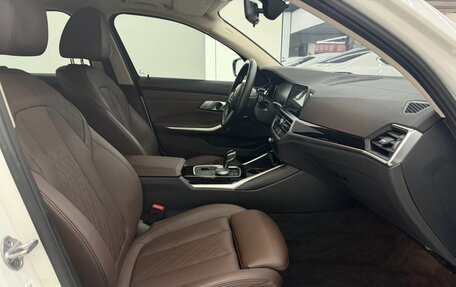 BMW 3 серия, 2022 год, 3 072 355 рублей, 12 фотография