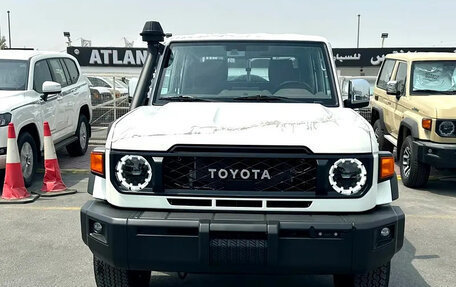 Toyota Land Cruiser 70, 2025 год, 11 176 000 рублей, 2 фотография
