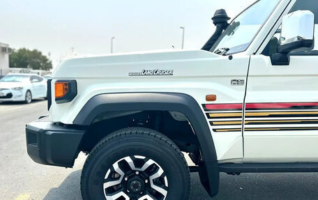 Toyota Land Cruiser 70, 2025 год, 11 176 000 рублей, 4 фотография