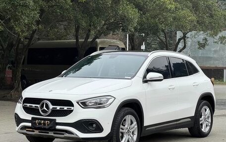 Mercedes-Benz GLA, 2022 год, 2 290 000 рублей, 2 фотография