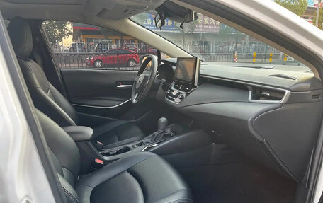 Toyota Corolla, 2022 год, 1 850 000 рублей, 7 фотография