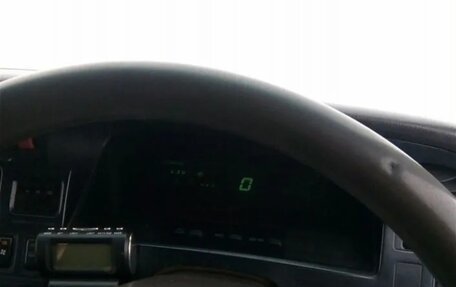 Toyota HiAce H100, 1994 год, 405 000 рублей, 10 фотография