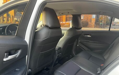 Toyota Corolla, 2022 год, 1 850 000 рублей, 8 фотография