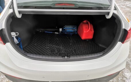 Hyundai Solaris II рестайлинг, 2018 год, 1 200 000 рублей, 5 фотография