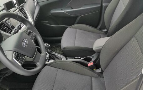 Hyundai Solaris II рестайлинг, 2018 год, 1 200 000 рублей, 7 фотография