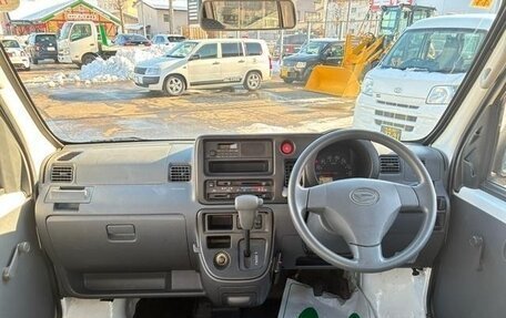 Daihatsu Hijet X, 2015 год, 520 000 рублей, 12 фотография